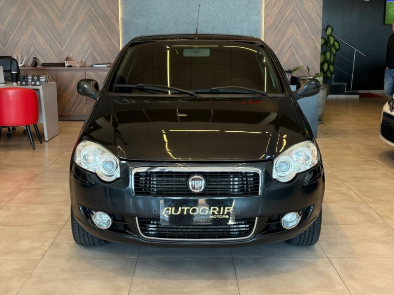 PALIO 1.4 EVO ATTRACTIVE ITALIA 8V FLEX 5P MANUAL - 2011 - CAMPO BOM