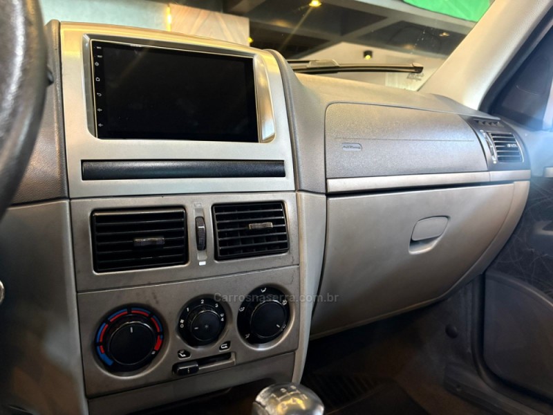 PALIO 1.4 EVO ATTRACTIVE ITALIA 8V FLEX 5P MANUAL - 2011 - CAMPO BOM