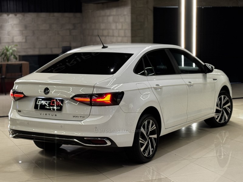 VIRTUS 1.0 200 TSI HIGHLINE AUTOMÁTICO - 2024 - DOIS IRMãOS