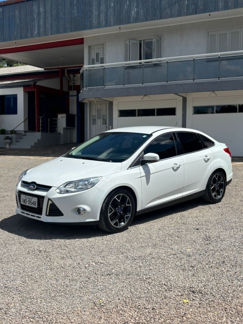 focus 2.0 titanium sedan 16v flex 4p automatico 2015 nova prata