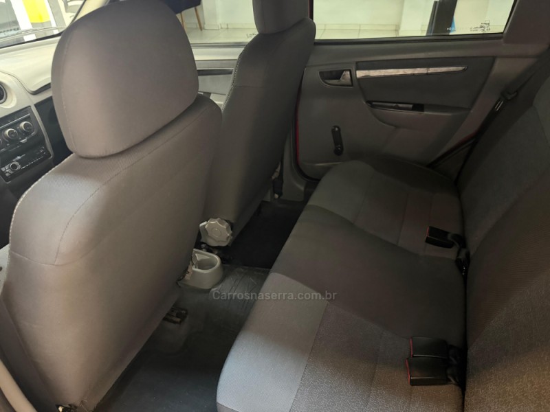 PRISMA 1.4 MPFI LT 8V FLEX 4P MANUAL - 2012 - BOM RETIRO DO SUL