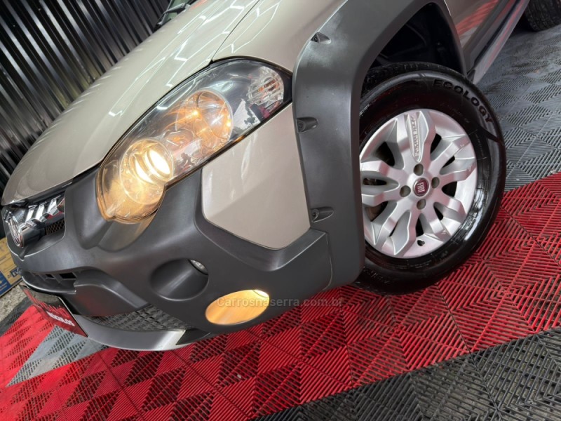 PALIO 1.8 MPI ADVENTURE LOCKER WEEKEND 16V FLEX 4P AUTOMATIZADO - 2014 - CAXIAS DO SUL
