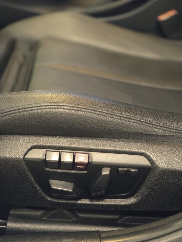 320I 2.0 16V TURBO ACTIVE FLEX 4P AUTOMÁTICO - 2015 - CAXIAS DO SUL