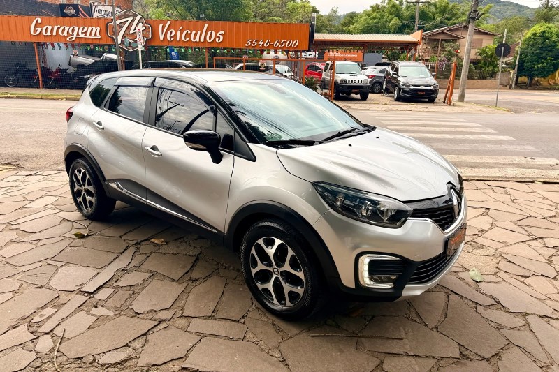 CAPTUR 1.6 16V FLEX INTENSE AUTOMÁTICO - 2020 - TRêS COROAS