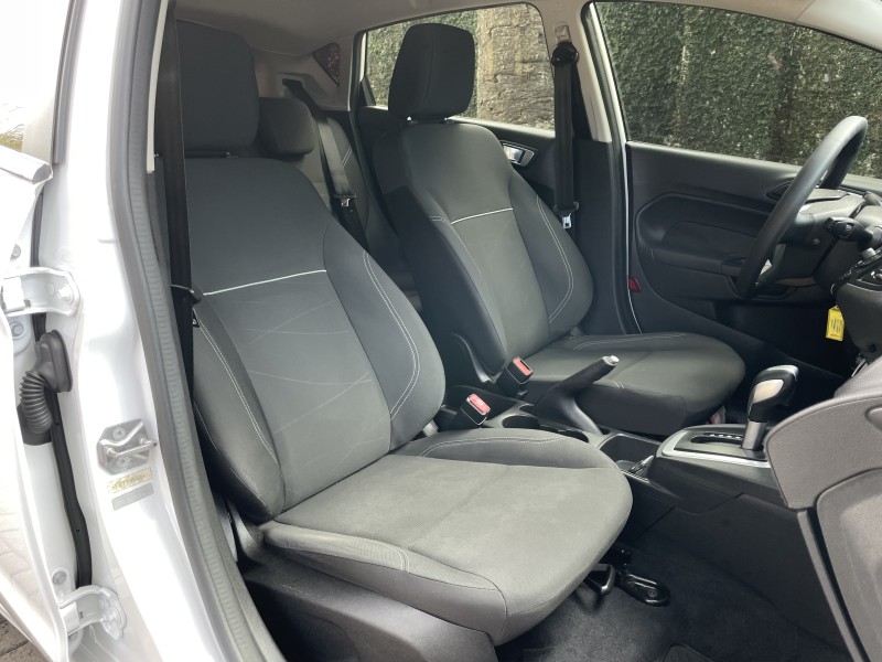 FIESTA 1.6 SE HATCH 16V FLEX 4P AUTOMÁTICO - 2015 - CAXIAS DO SUL