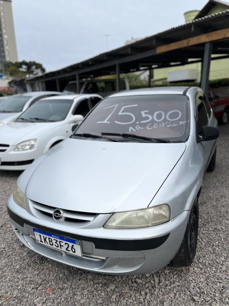 CELTA 1.0 MPFI 8V GASOLINA 2P MANUAL - 2001 - CAXIAS DO SUL