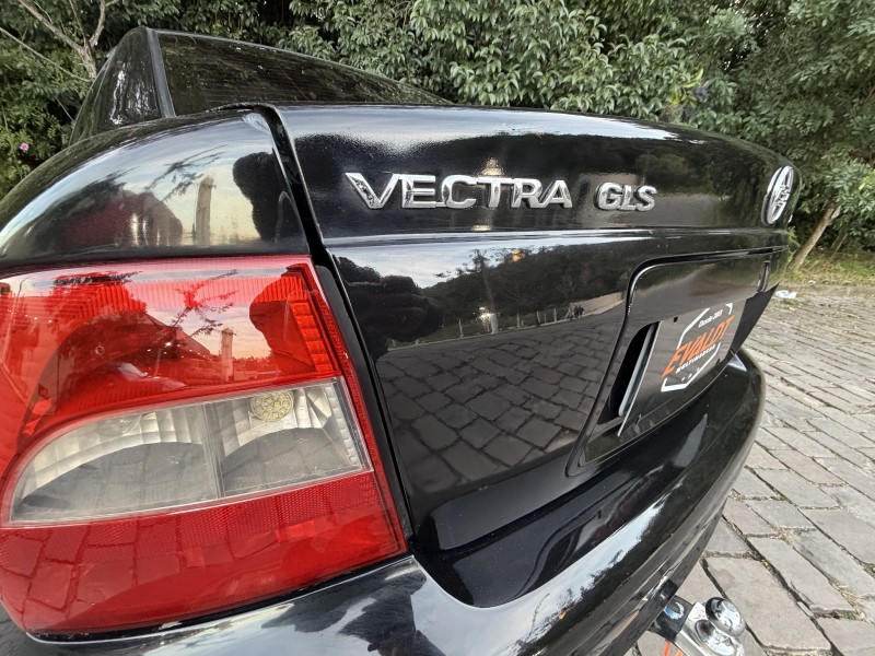 VECTRA 2.0 MPFI GLS 8V GASOLINA 4P MANUAL - 2001 - CAXIAS DO SUL