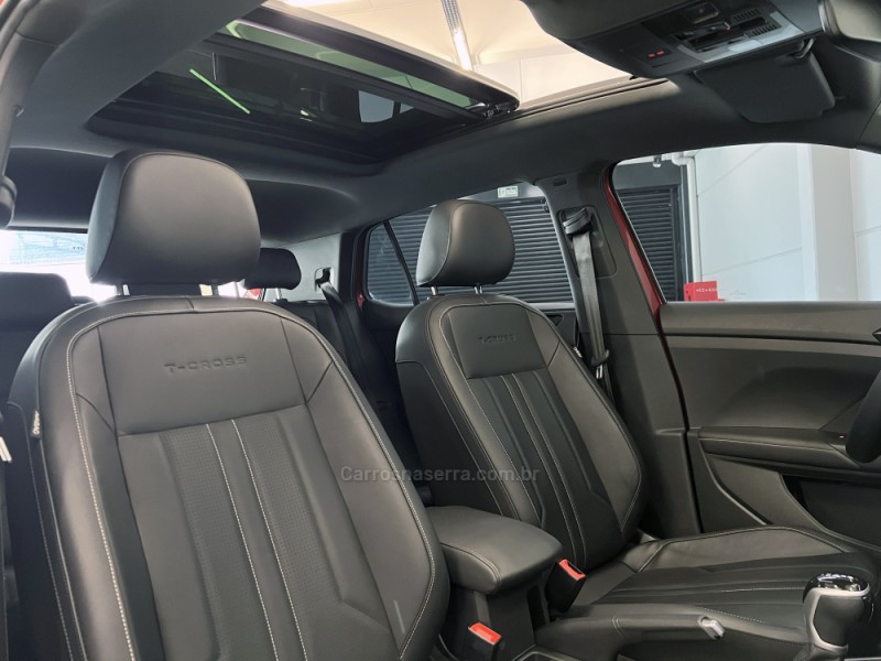 T-CROSS 1.4 HIGHLINE TSI 16V FLEX 4P AUTOMÁTICO - 2025 - FLORES DA CUNHA