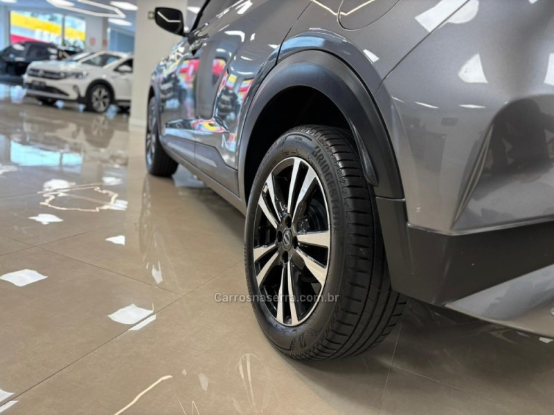 KICKS 1.6 ADVANCE 16V PLUS CVT FLEX 4P AUTOMÁTICO - 2024 - CARLOS BARBOSA