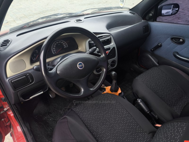 STRADA 1.4 MPI WORKING CS 8V CELEBRATION FLEX 2P MANUAL - 2002 - FARROUPILHA
