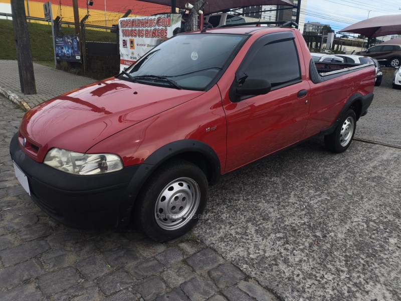 STRADA 1.4 MPI WORKING CS 8V CELEBRATION FLEX 2P MANUAL - 2002 - FARROUPILHA