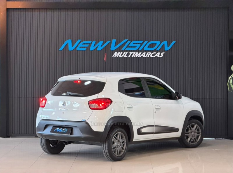 KWID 1.0 12V SCE FLEX INTENSE MANUAL - 2018 - ESTâNCIA VELHA