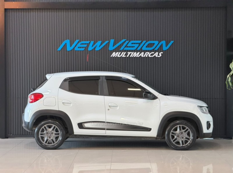 KWID 1.0 12V SCE FLEX INTENSE MANUAL - 2018 - ESTâNCIA VELHA