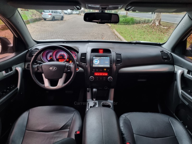 SORENTO 3.5 4X4 V6 24V GASOLINA 4P AUTOMÁTICO - 2012 - DOIS IRMãOS