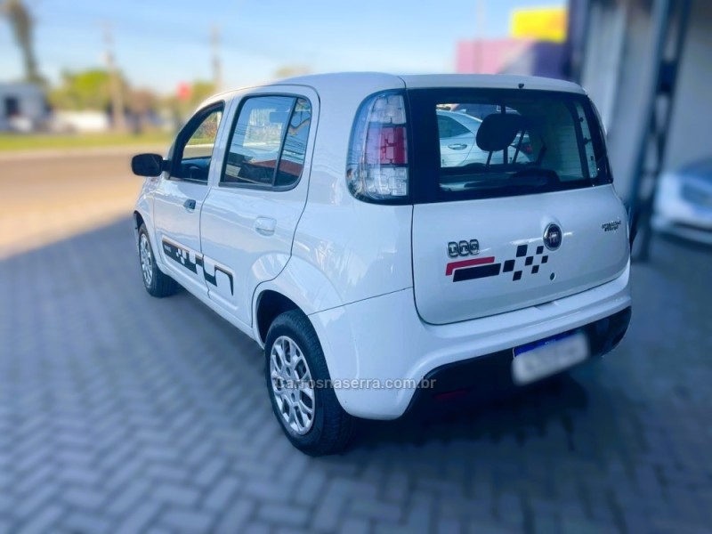 UNO 1.0 EVO ATTRACTIVE 8V FLEX 4P MANUAL - 2016 - NOVO HAMBURGO