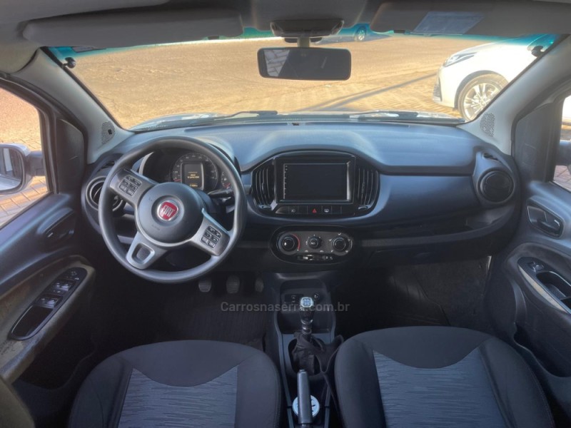 UNO 1.0 EVO ATTRACTIVE 8V FLEX 4P MANUAL - 2016 - NOVO HAMBURGO