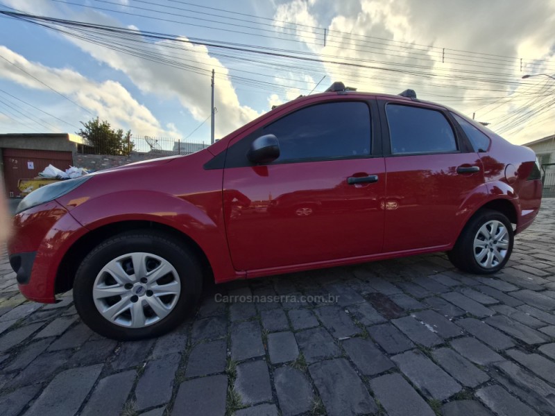 fiesta 1.6 mpi class sedan 8v flex 4p manual 2011 caxias do sul