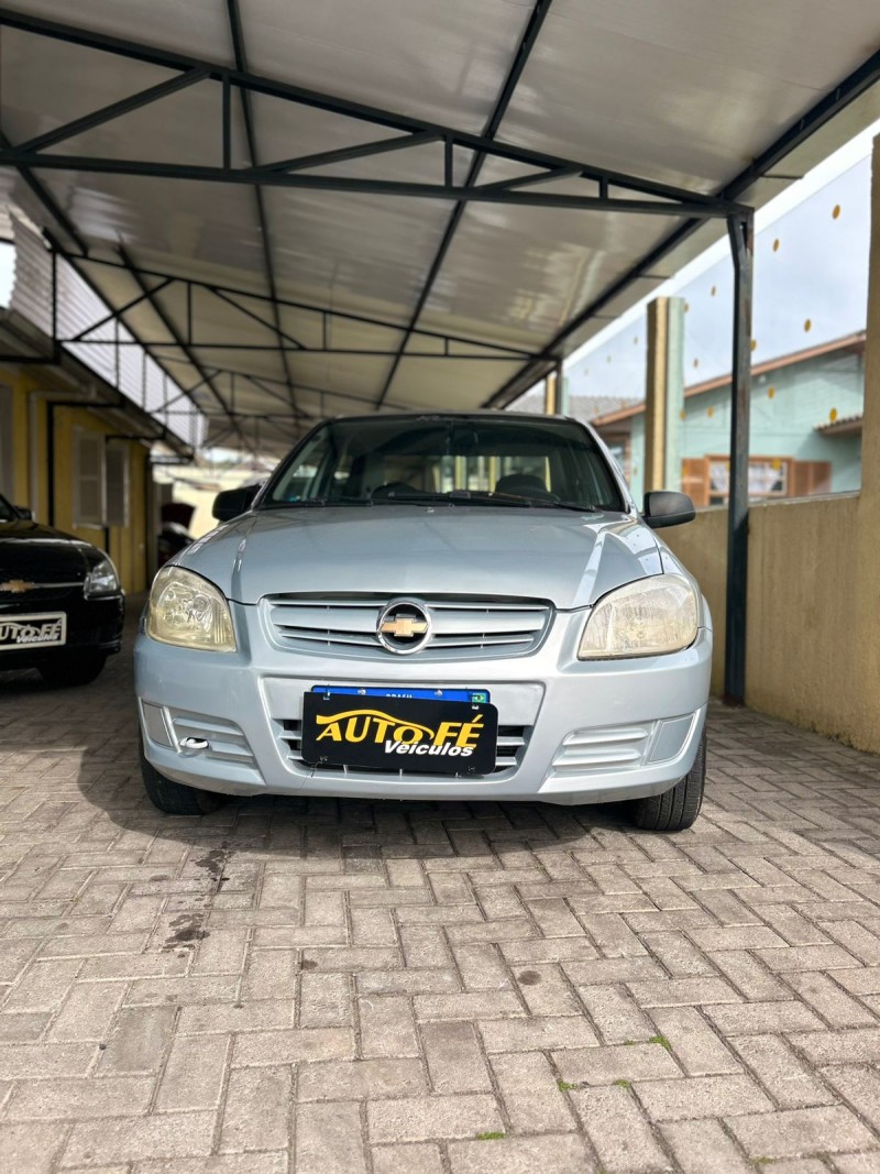 PRISMA 1.4 MPFI JOY 8V FLEX 4P MANUAL - 2008 - CANELA