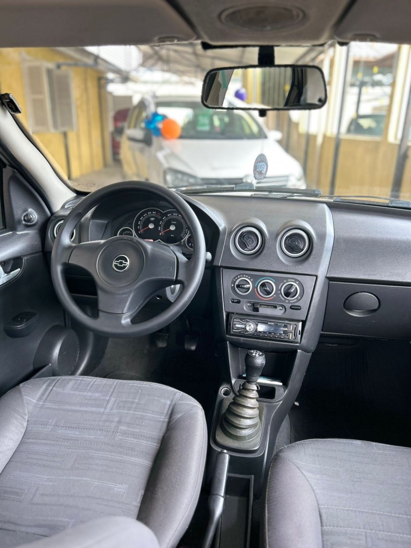 PRISMA 1.4 MPFI JOY 8V FLEX 4P MANUAL - 2008 - CANELA