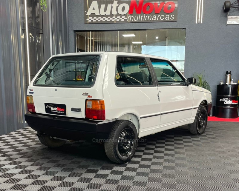 UNO 1.0 MPI MILLE FIRE 8V FLEX 2P MANUAL - 2004 - VACARIA