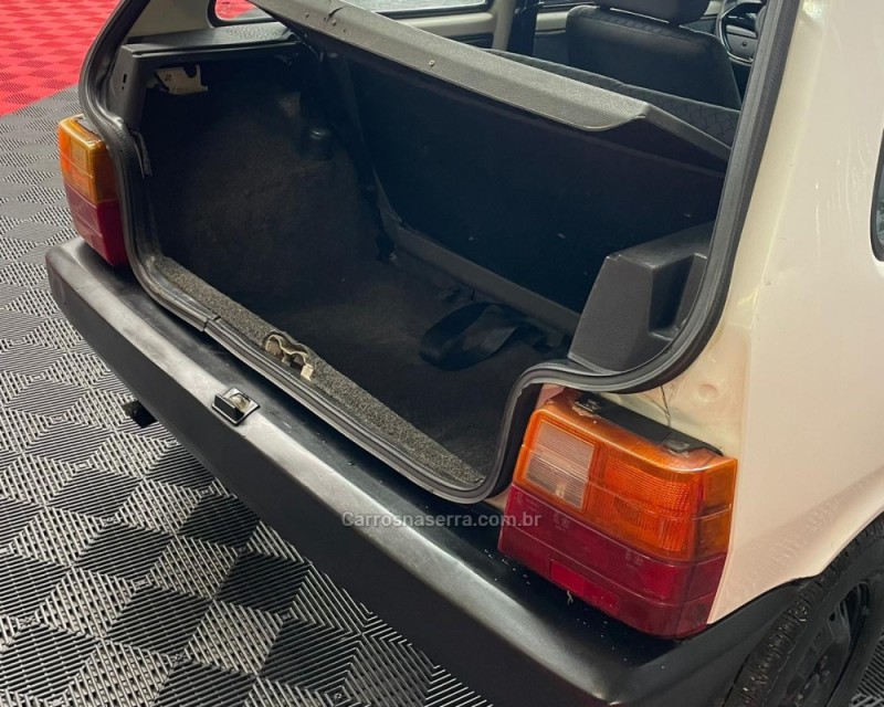 UNO 1.0 MPI MILLE FIRE 8V FLEX 2P MANUAL - 2004 - VACARIA
