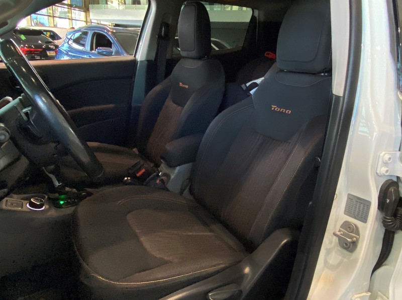 TORO 2.2 16V TURBO DIESEL VOLCANO 4P AUTOMÁTICO - 2017 - FARROUPILHA