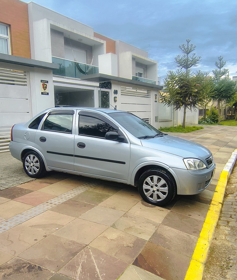 CORSA 1.8 MPFI MAXX SEDAN 8V FLEX 4P MANUAL - 2005 - FARROUPILHA