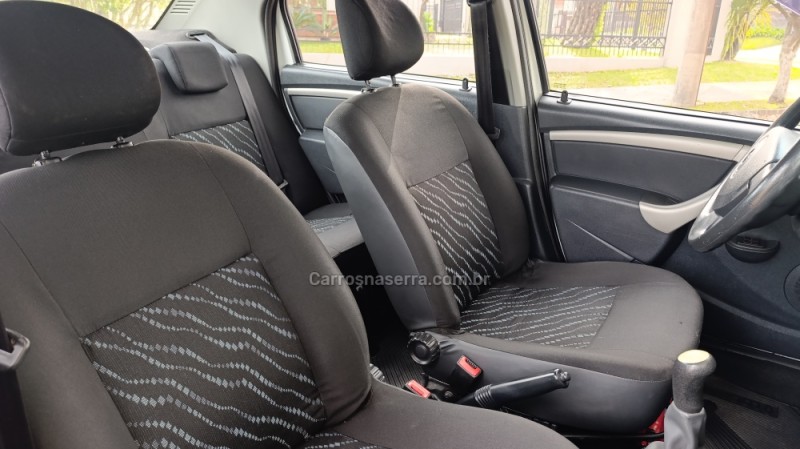 LOGAN 1.0 AUTHENTIQUE PLUS 16V FLEX 4P MANUAL - 2011 - CAXIAS DO SUL