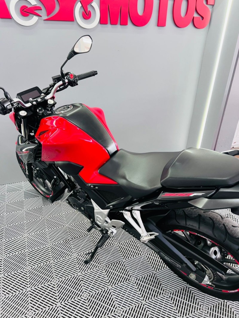 CB 300F TWISTER ABS - 2023 - CAMPO BOM