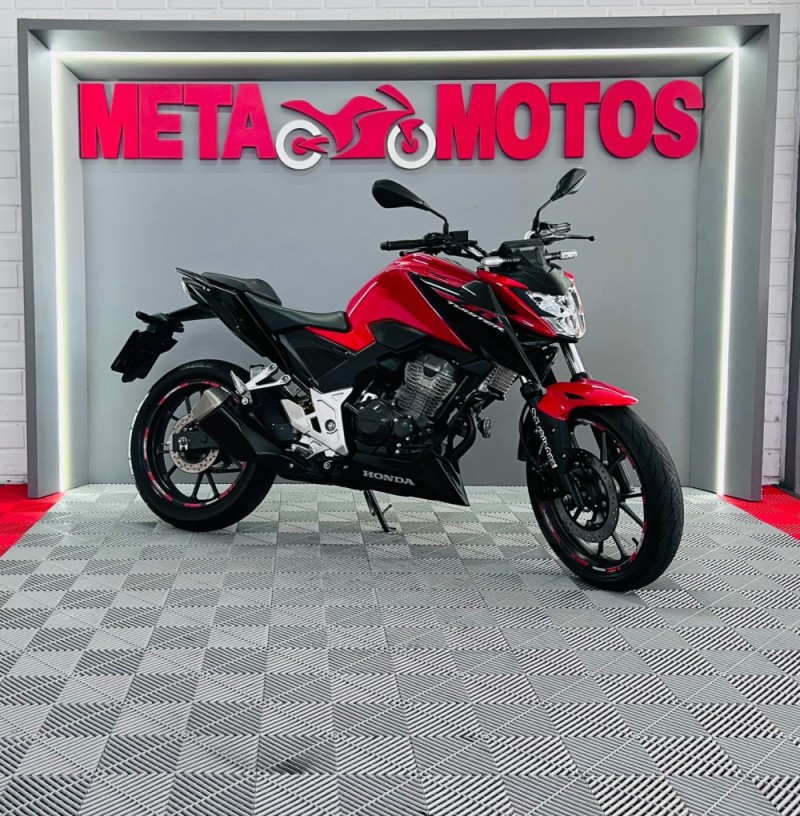 CB 300F TWISTER ABS - 2023 - CAMPO BOM