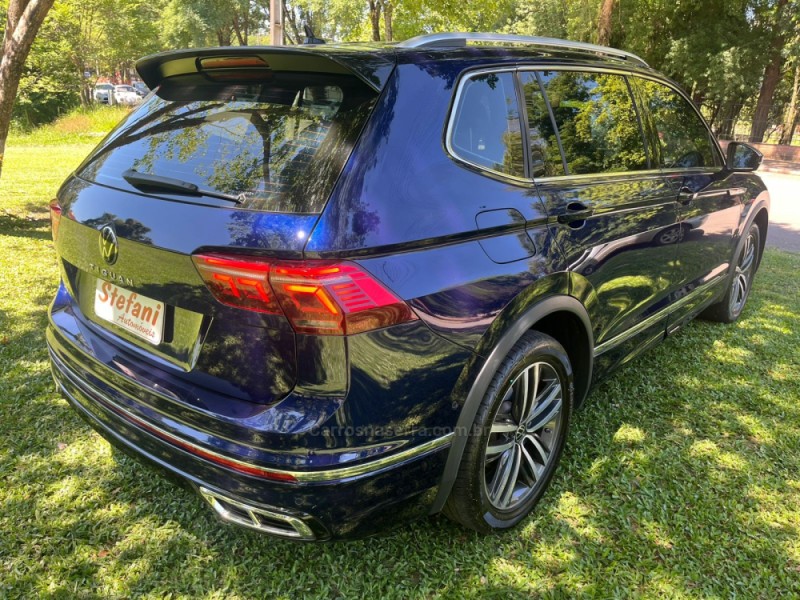 TIGUAN 2.0 ALLSPACE R-LINE 300 TSI GASOLINA 4P AUTOMÁTICO - 2024 - FELIZ