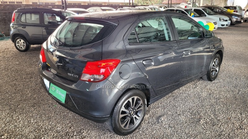 ONIX 1.4 MPFI LTZ 8V FLEX 4P AUTOMÁTICO - 2016 - CAXIAS DO SUL