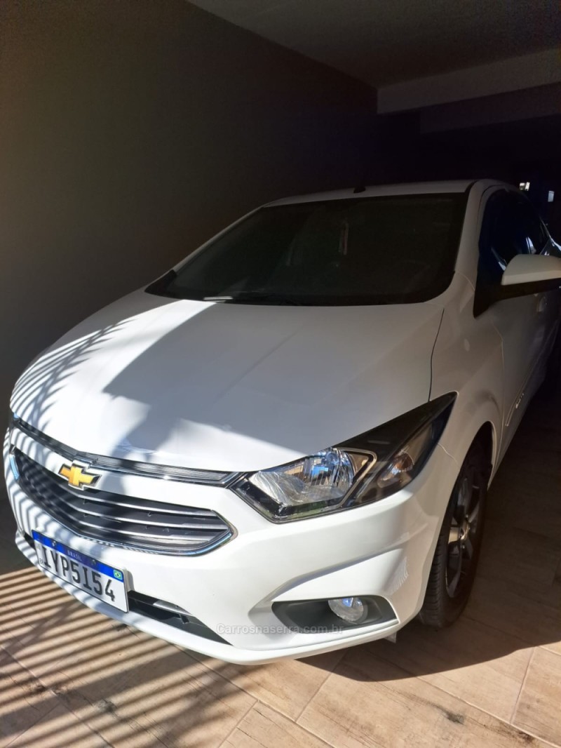 PRISMA 1.4 MPFI LTZ 8V FLEX 4P MANUAL - 2019 - CAXIAS DO SUL