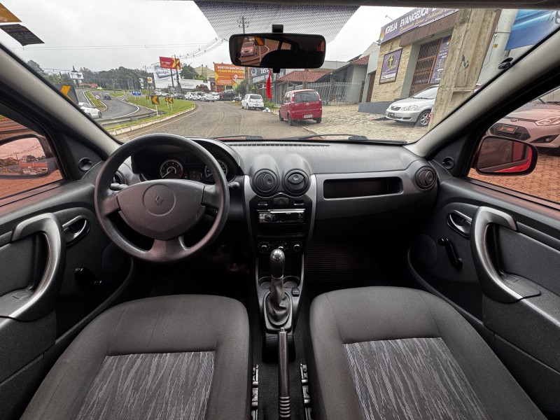 SANDERO 1.0 AUTHENTIQUE 16V FLEX 4P MANUAL - 2014 - DOIS IRMãOS
