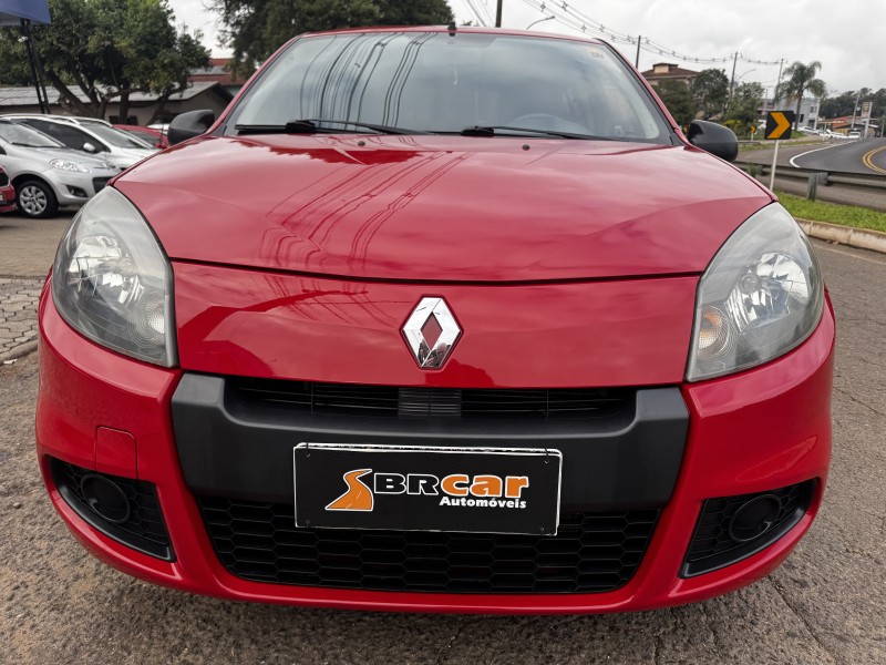 SANDERO 1.0 AUTHENTIQUE 16V FLEX 4P MANUAL - 2014 - DOIS IRMãOS