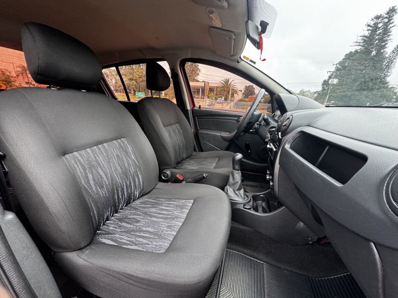 SANDERO 1.0 AUTHENTIQUE 16V FLEX 4P MANUAL - 2014 - DOIS IRMãOS