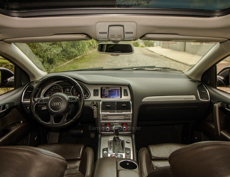 Q7 3.0 TFSI AMBIENTE V6 24V GASOLINA 4P TIPTRONIC - 2015 - NOVO HAMBURGO