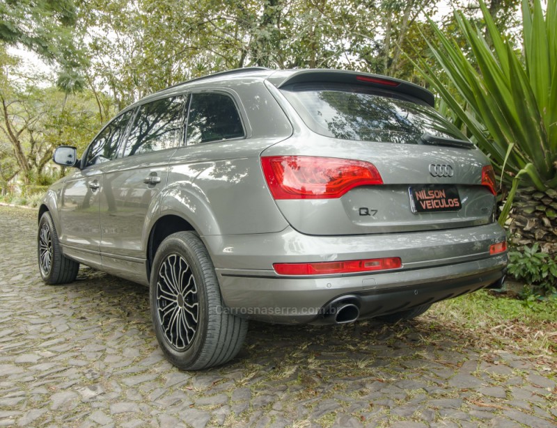Q7 3.0 TFSI AMBIENTE V6 24V GASOLINA 4P TIPTRONIC - 2015 - NOVO HAMBURGO