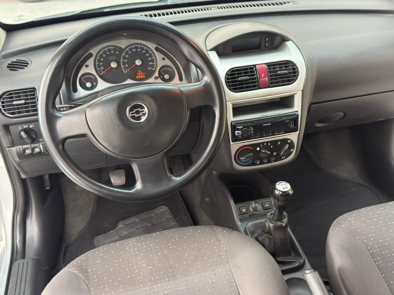 CORSA 1.4 MPFI PREMIUM SEDAN 8V FLEX 4P MANUAL - 2011 - CAXIAS DO SUL