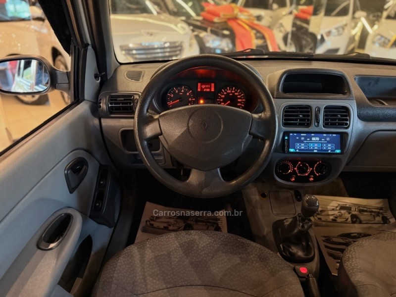 CLIO 1.0 CAMPUS 16V FLEX 4P MANUAL - 2011 - NOVO HAMBURGO