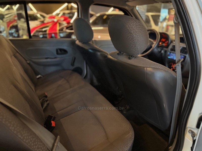 CLIO 1.0 CAMPUS 16V FLEX 4P MANUAL - 2011 - NOVO HAMBURGO