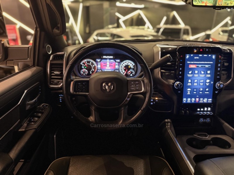 2500 LARAMIE 6.7 NIGHT ED TURBO CD 4X4 DIESEL 4P AUTOMÁTICO - 2021 - NOVO HAMBURGO