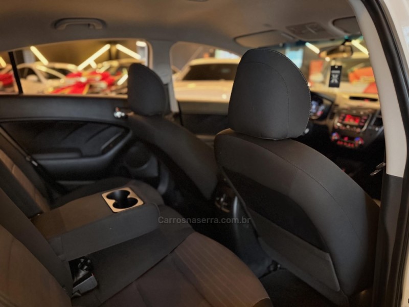 CERATO 1.6 EX3 SEDAN 16V GASOLINA 4P AUTOMÁTICO - 2019 - NOVO HAMBURGO