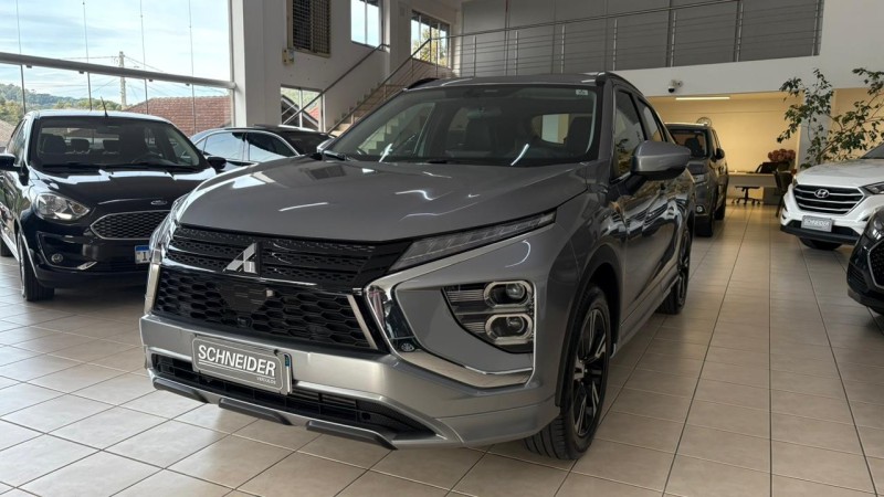 ECLIPSE CROSS 1.5 HPE 16V GASOLINA 4P AUTOMÁTICO - 2026 - NOVA PETRóPOLIS