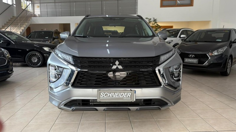 ECLIPSE CROSS 1.5 HPE 16V GASOLINA 4P AUTOMÁTICO - 2026 - NOVA PETRóPOLIS