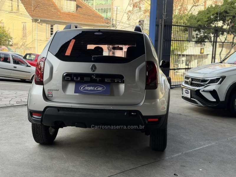 DUSTER 1.6 EXPRESSION 4X2 16V FLEX 4P MANUAL - 2016 - CAXIAS DO SUL