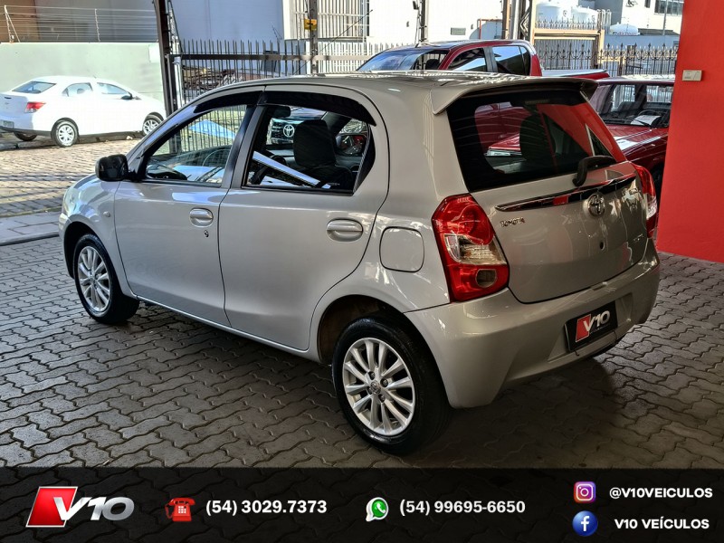 ETIOS 1.5 XLS 16V FLEX 4P MANUAL - 2013 - CAXIAS DO SUL