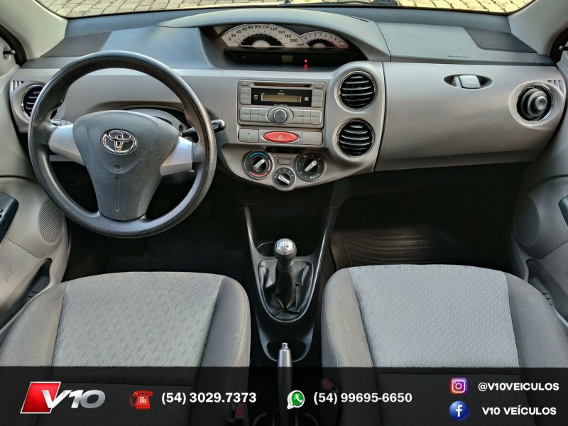 ETIOS 1.5 XLS 16V FLEX 4P MANUAL - 2013 - CAXIAS DO SUL