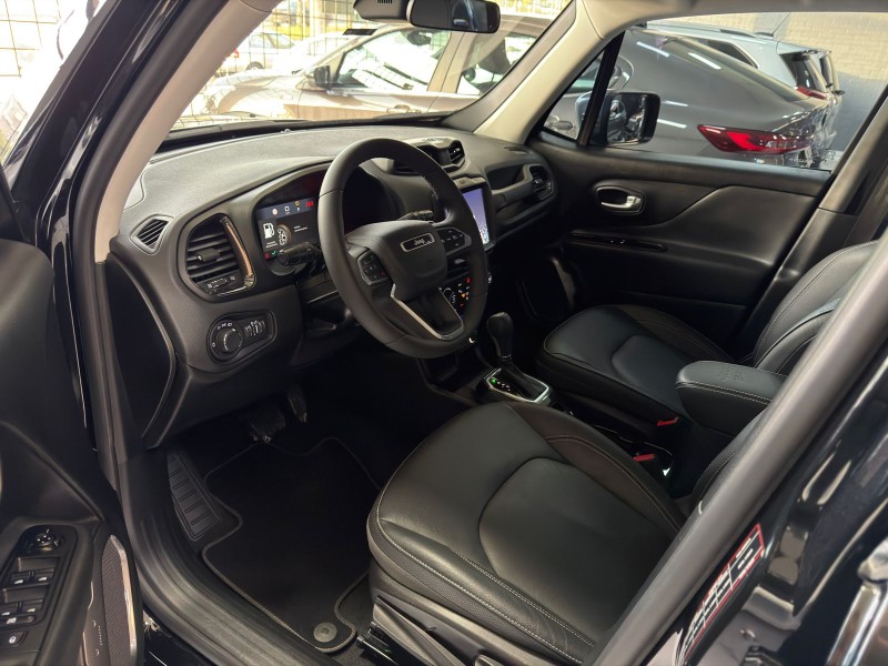 RENEGADE 1.3 16V LONGITUDE T270 TURBO 4X2 FLEX 4P AUTOMÁTICO - 2023 - CAXIAS DO SUL