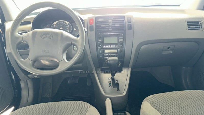 TUCSON 2.0 MPFI GLS 16V 143CV 2WD FLEX 4P AUTOMÁTICO - 2013 - GARIBALDI